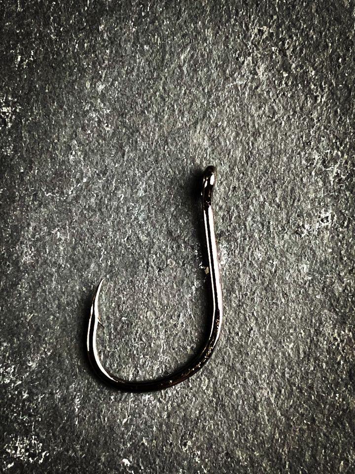 Fishing Hooks - 10 Different Sizes - Outdoor Junction US