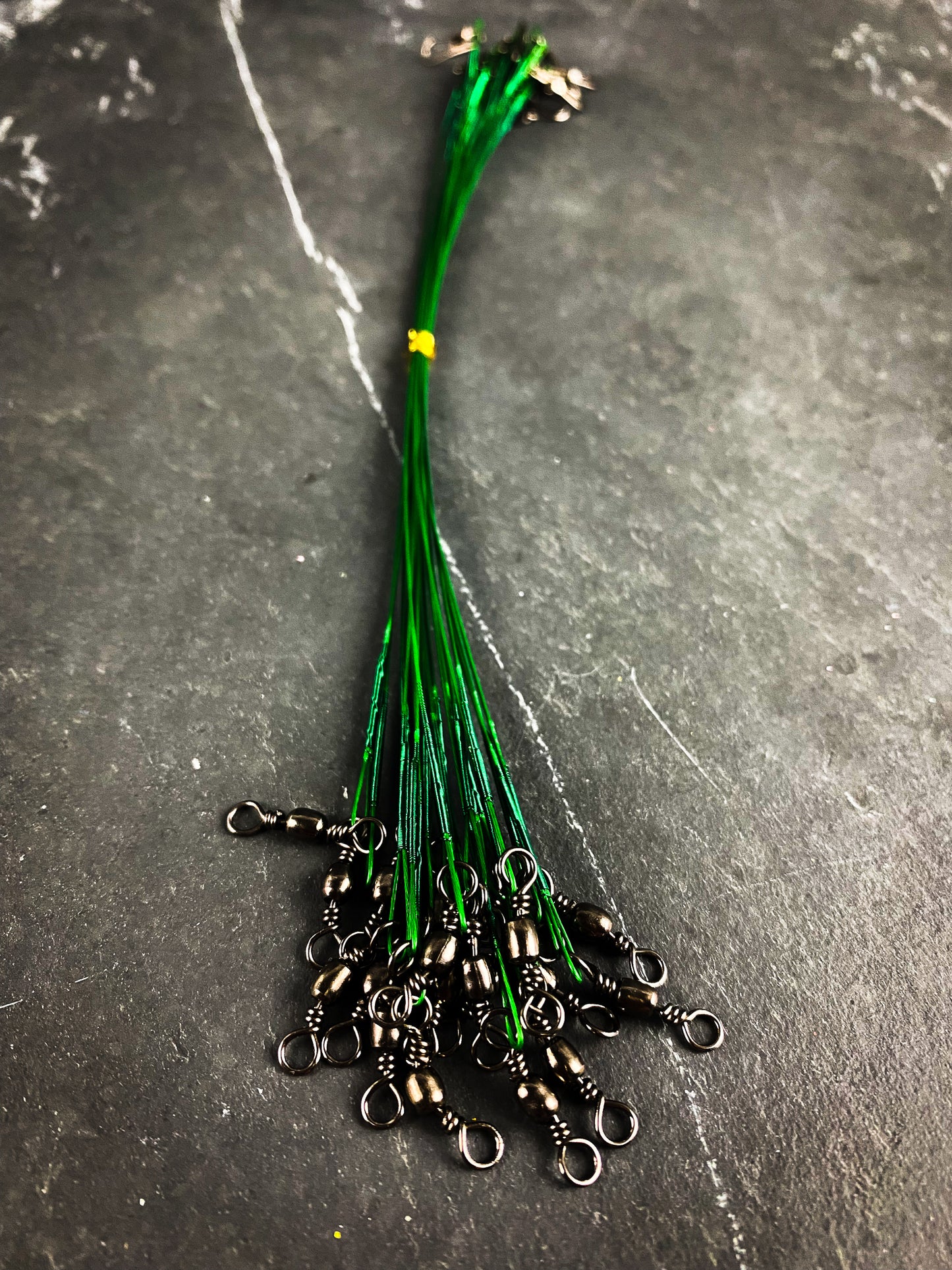 20 pcs Green Steel Wire 30lb Swivel Fishing Leaders