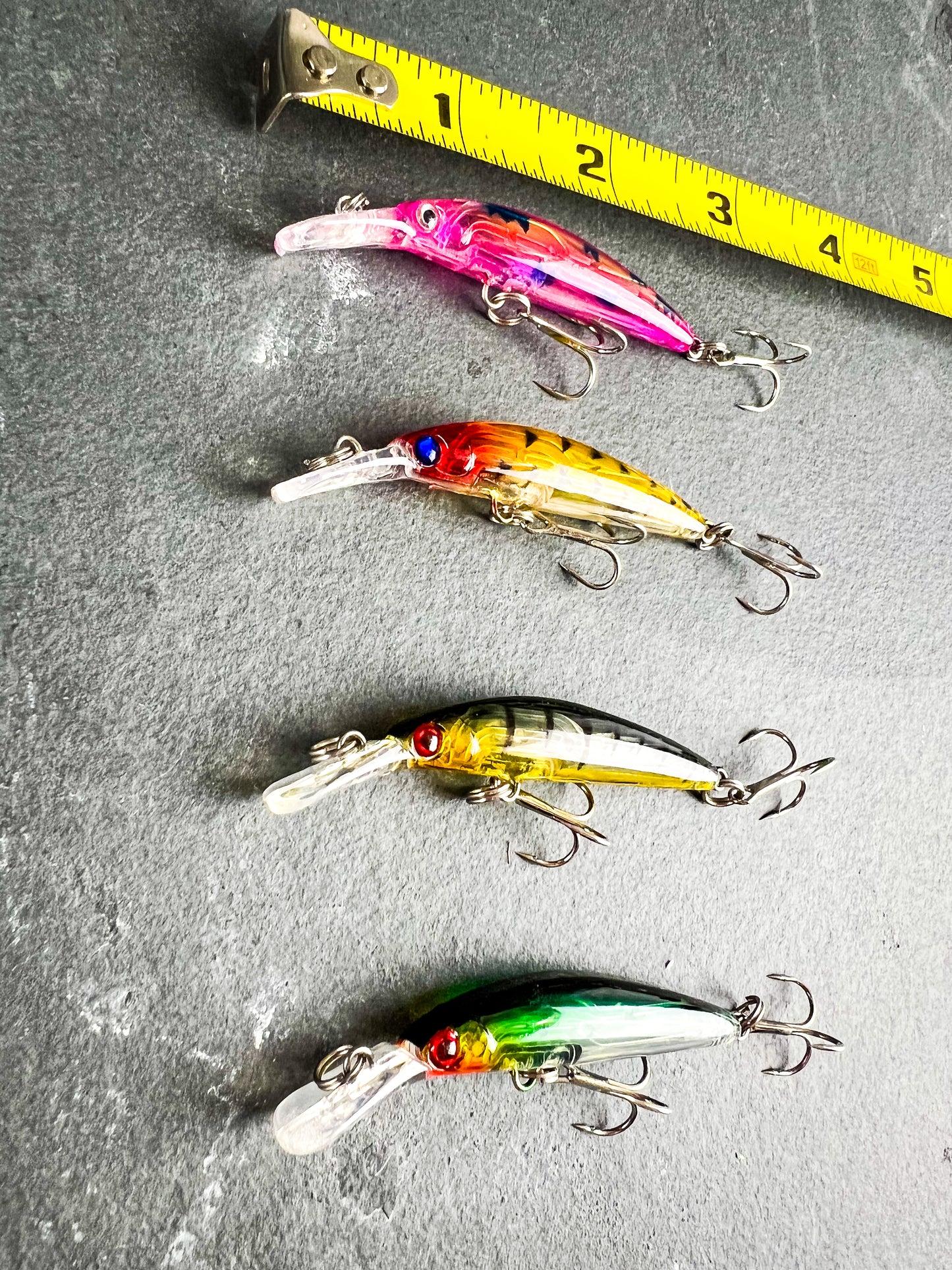 (4) Skinny Hard Rattling Crankbait Sinking Minnow Fishing Lures