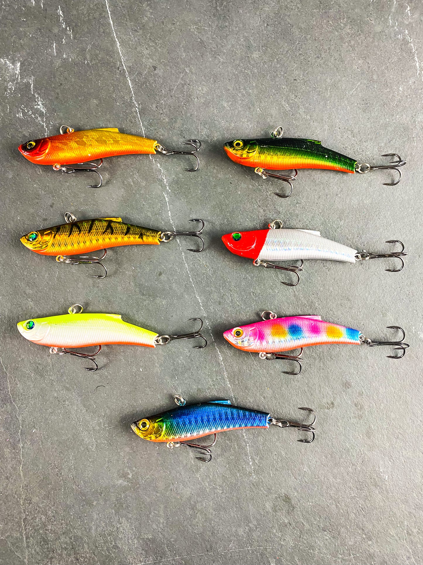 7 pcs Lipless Fin Diving Minnow Crankbait Fishing Lures