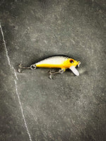 Load image into Gallery viewer, Ultra-Light Crankbait Floating Minnow - Outdoor Junction US
